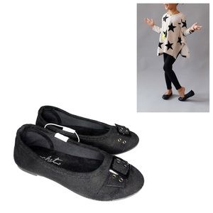 NWT Crochet Black Suede Ballet Buckle Flats 12